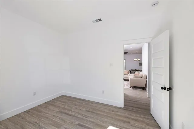 $335,000 | 701 Martin Luther King Junior Boulevard, Waxahachie, TX 75165