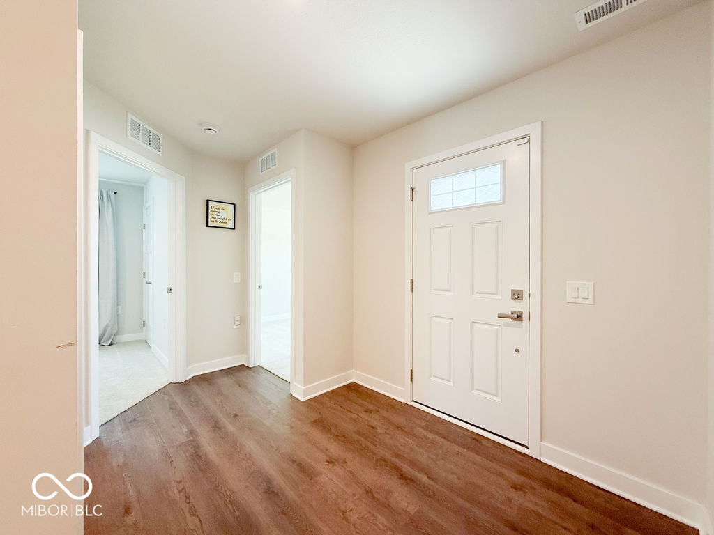 5950 Rancho Drive Plainfield, IN 46168 - Photo 5 of 41