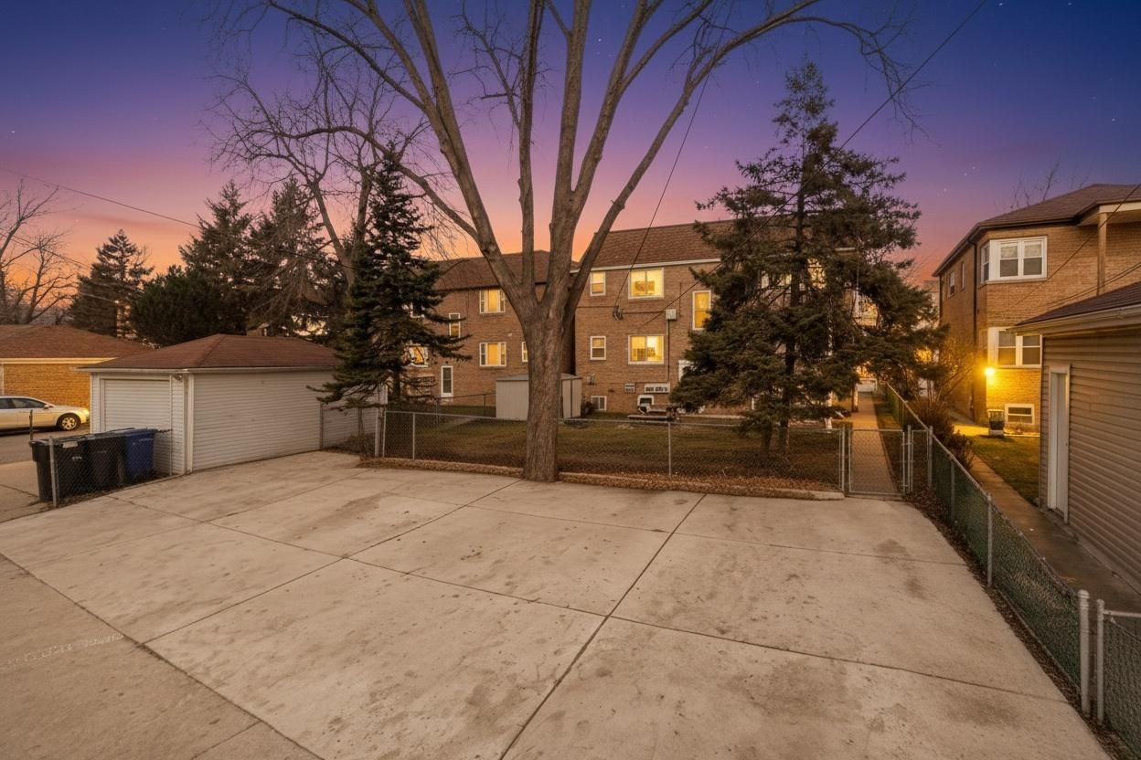 6667-69 West Devon Avenue Chicago, IL 60631 - Photo 2 of 22