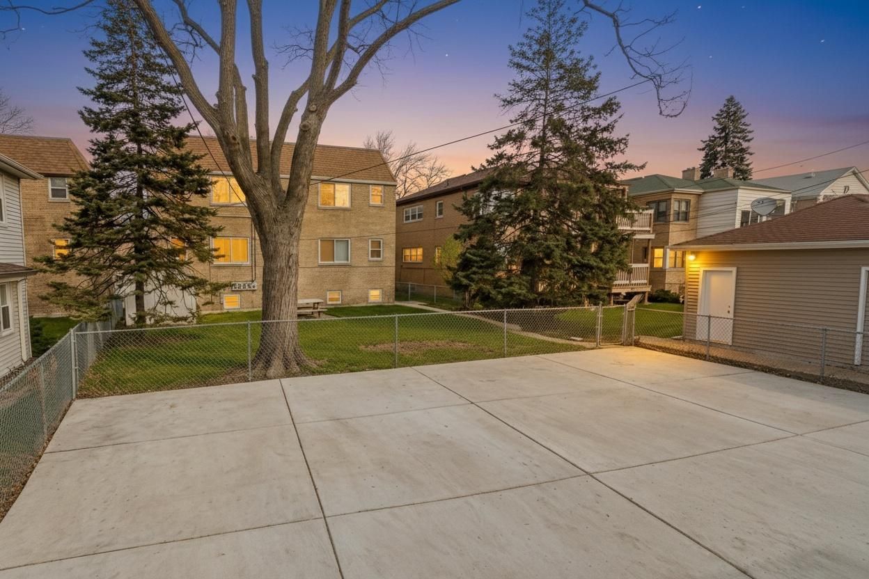 6667-69 West Devon Avenue Chicago, IL 60631 - Photo 3 of 22