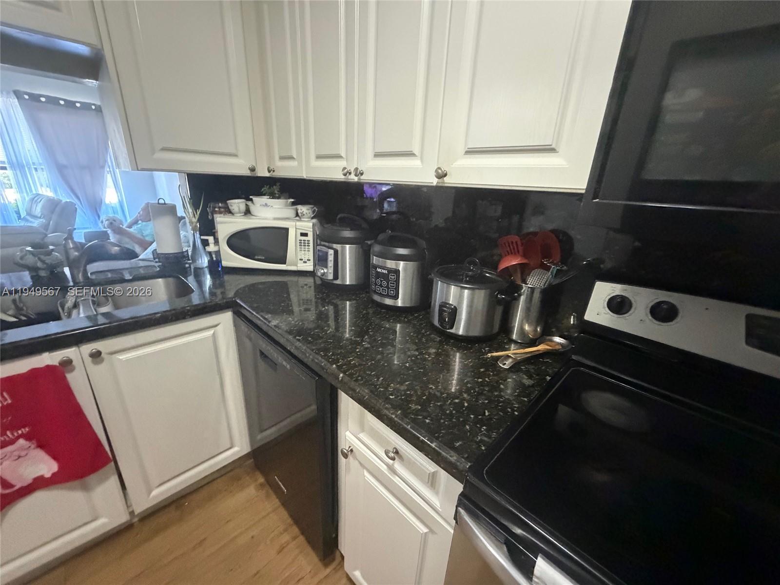 10054 Winding Lake Road, Unit 103 Sunrise, FL 33351 - Photo 14 of 29