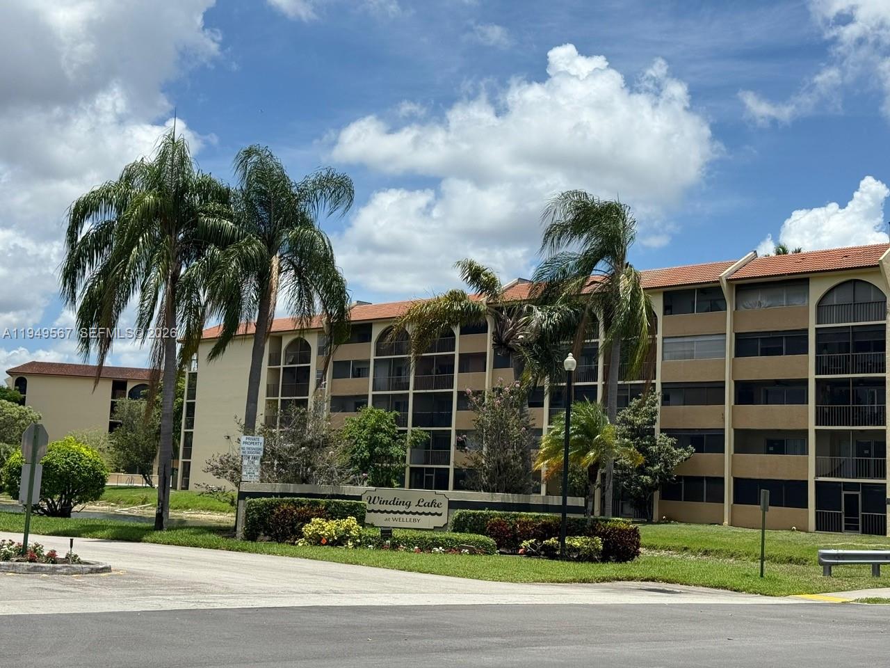 10054 Winding Lake Road, Unit 103 Sunrise, FL 33351 - Photo 5 of 29