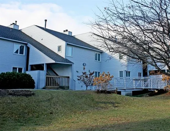$374,000 | 32 Highway 103, Unit B5, Ludlow, VT 05149