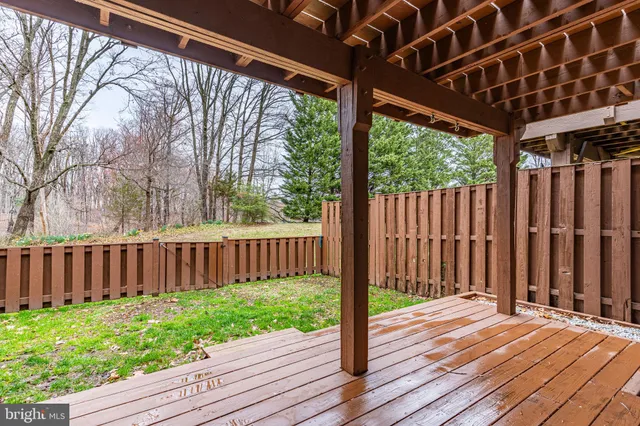 $3,300 | 4406 Churchman Court, Alexandria, VA 22310