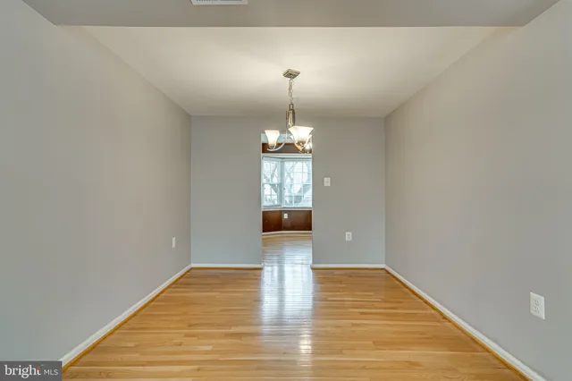 $3,300 | 4406 Churchman Court, Alexandria, VA 22310