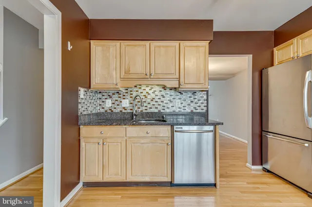 $3,300 | 4406 Churchman Court, Alexandria, VA 22310