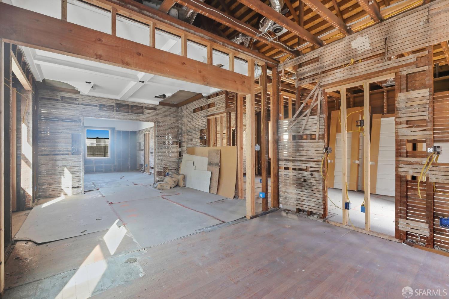 863 35th Street Oakland, CA 94608 - Photo 9 of 29