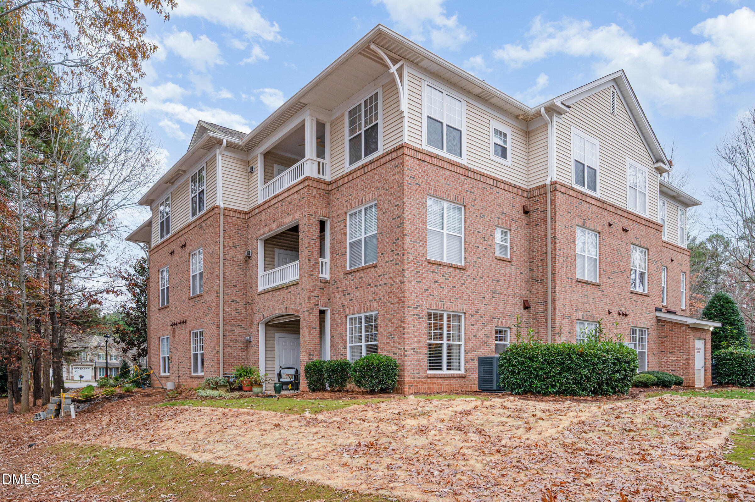 8041 Allyns Landing Way, Unit 101 Raleigh, NC 27615 - Photo 27 of 30 024_dsc_7820-edit_26