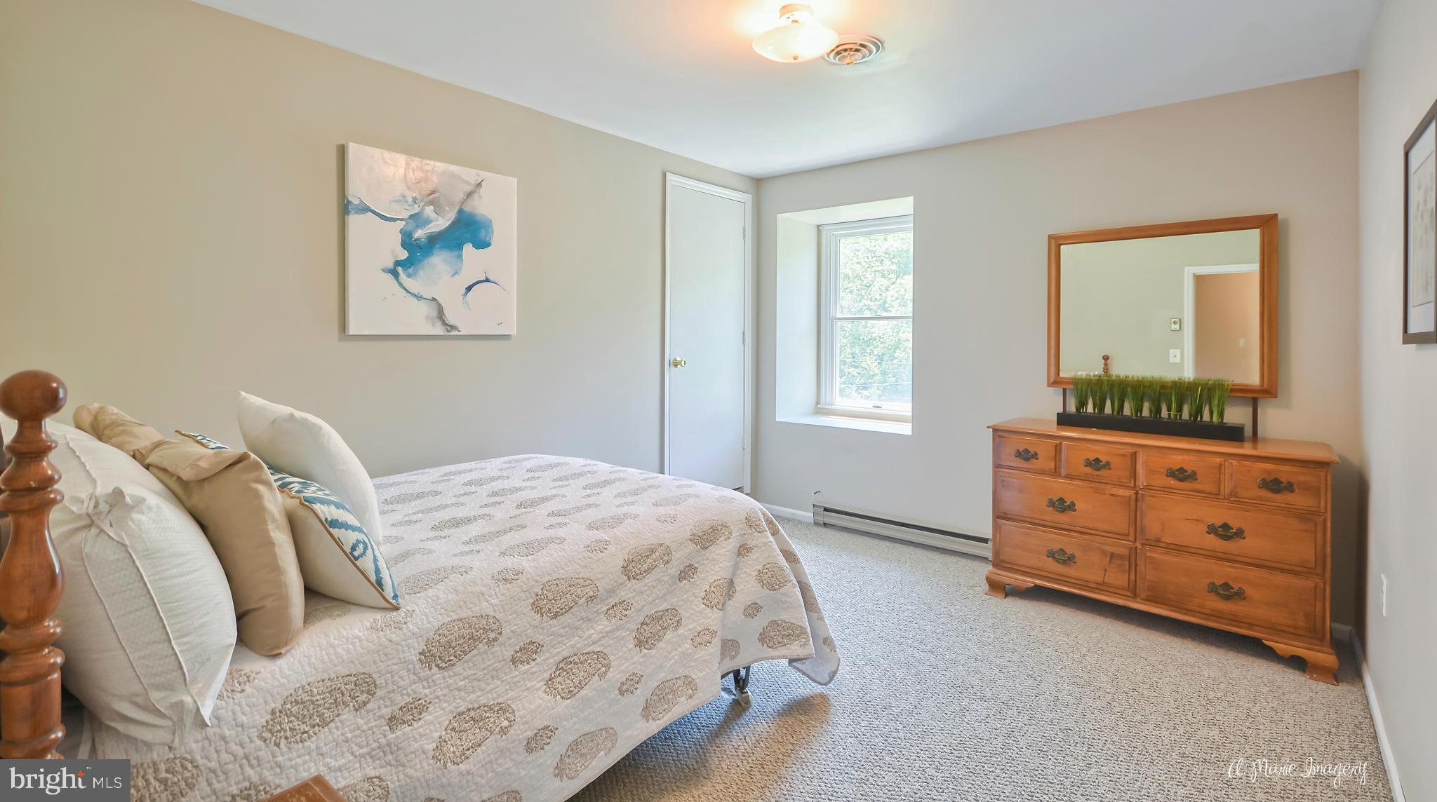13045 Glissans Mill Road Mount Airy, MD 21771 - Photo 22 of 30 Bedroom