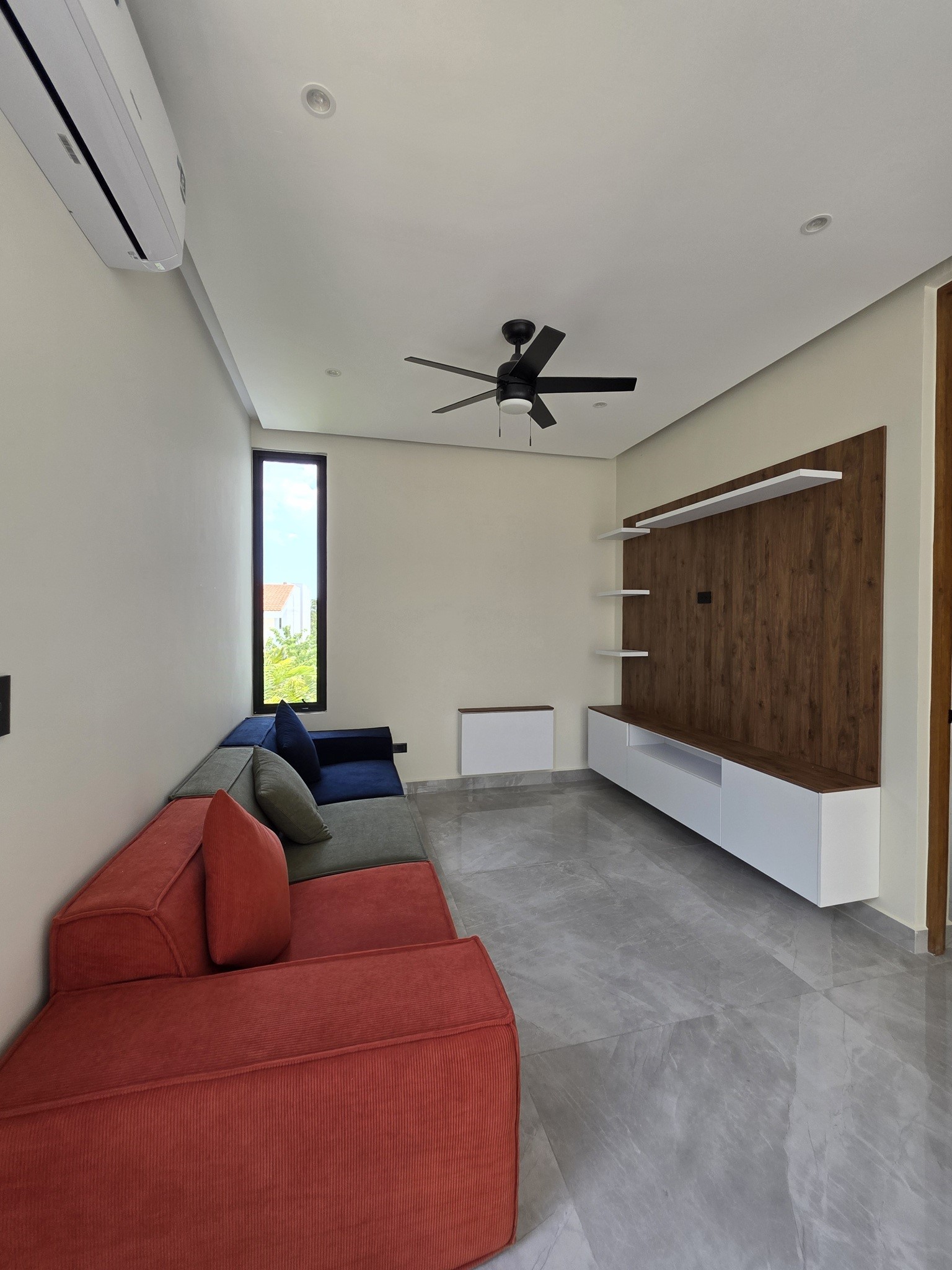 17 Oasis Salem, undefined 97302 - Photo 13 of 24 open area for a studio