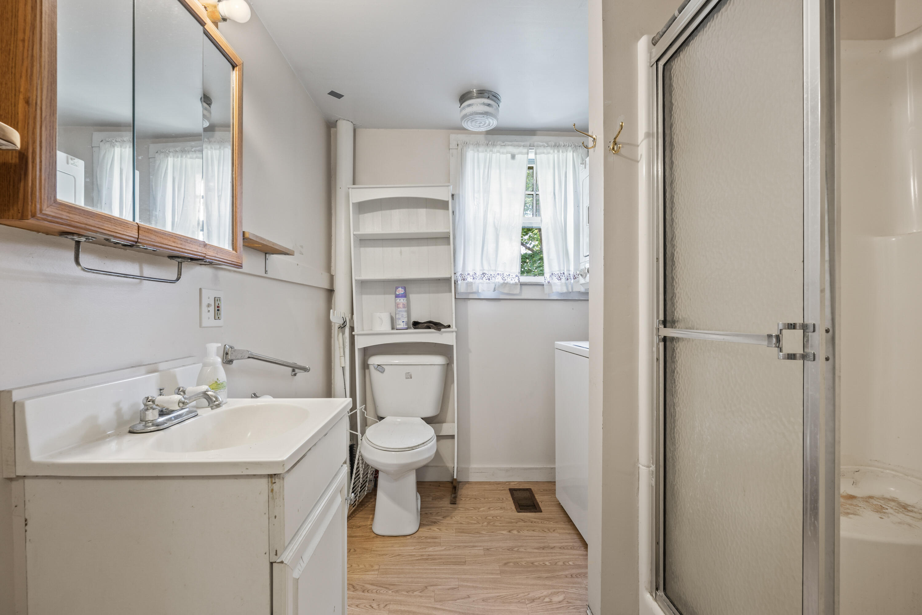 1749 Harpswell Islands Road Orrs Island, ME 04066 - Photo 15 of 36 Bath