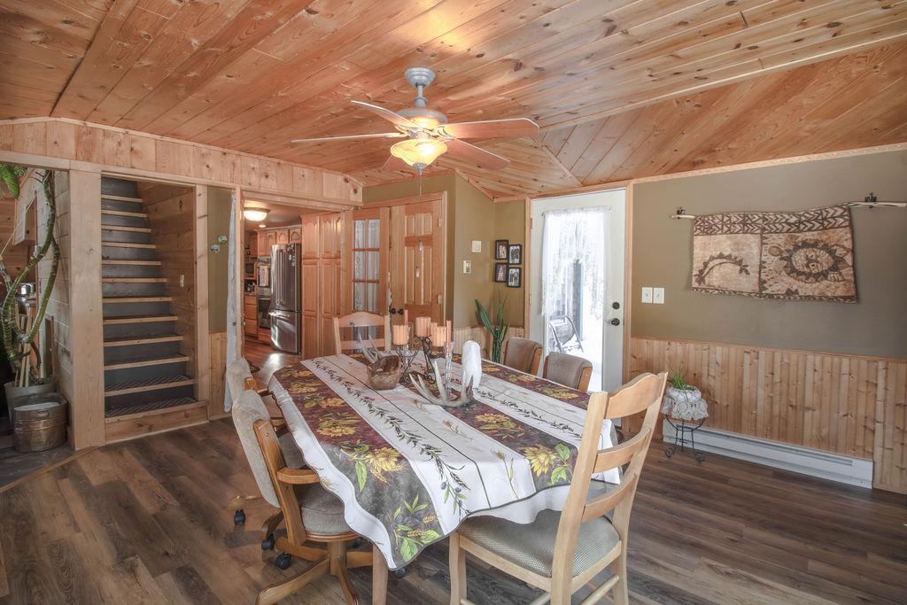 2643 Lauren Road Duluth, MN 55804 - Photo 13 of 57