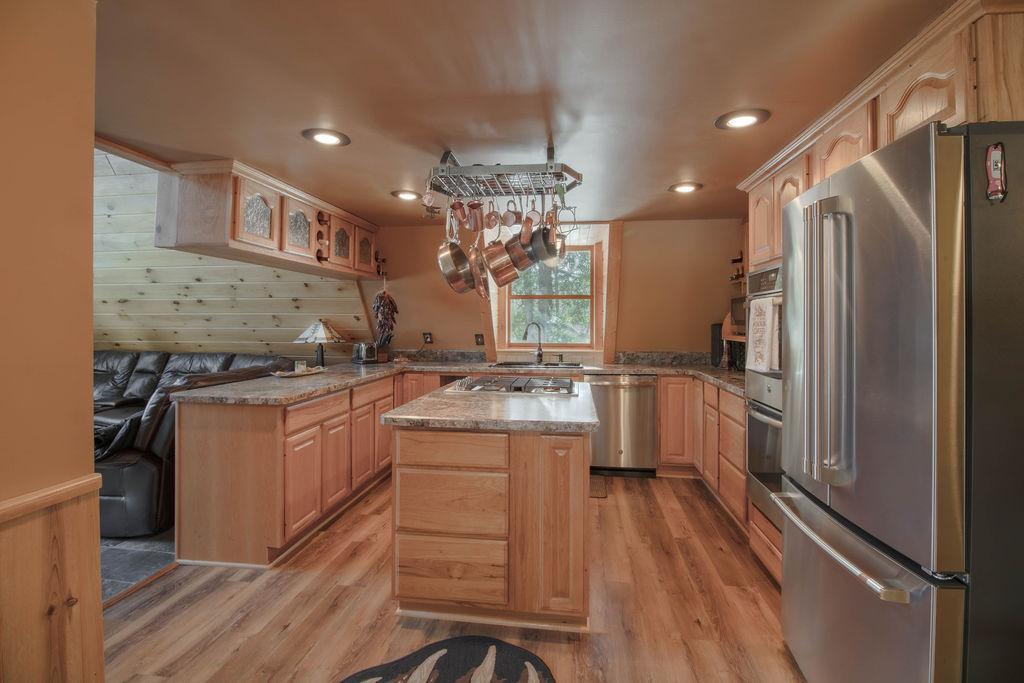 2643 Lauren Road Duluth, MN 55804 - Photo 18 of 57