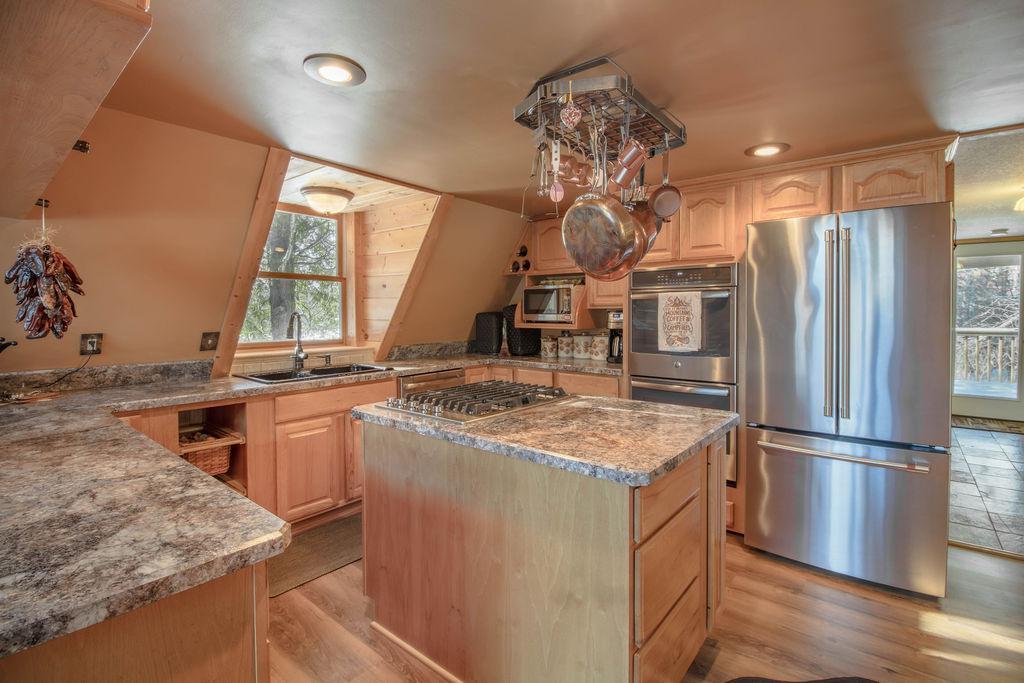 2643 Lauren Road Duluth, MN 55804 - Photo 19 of 57