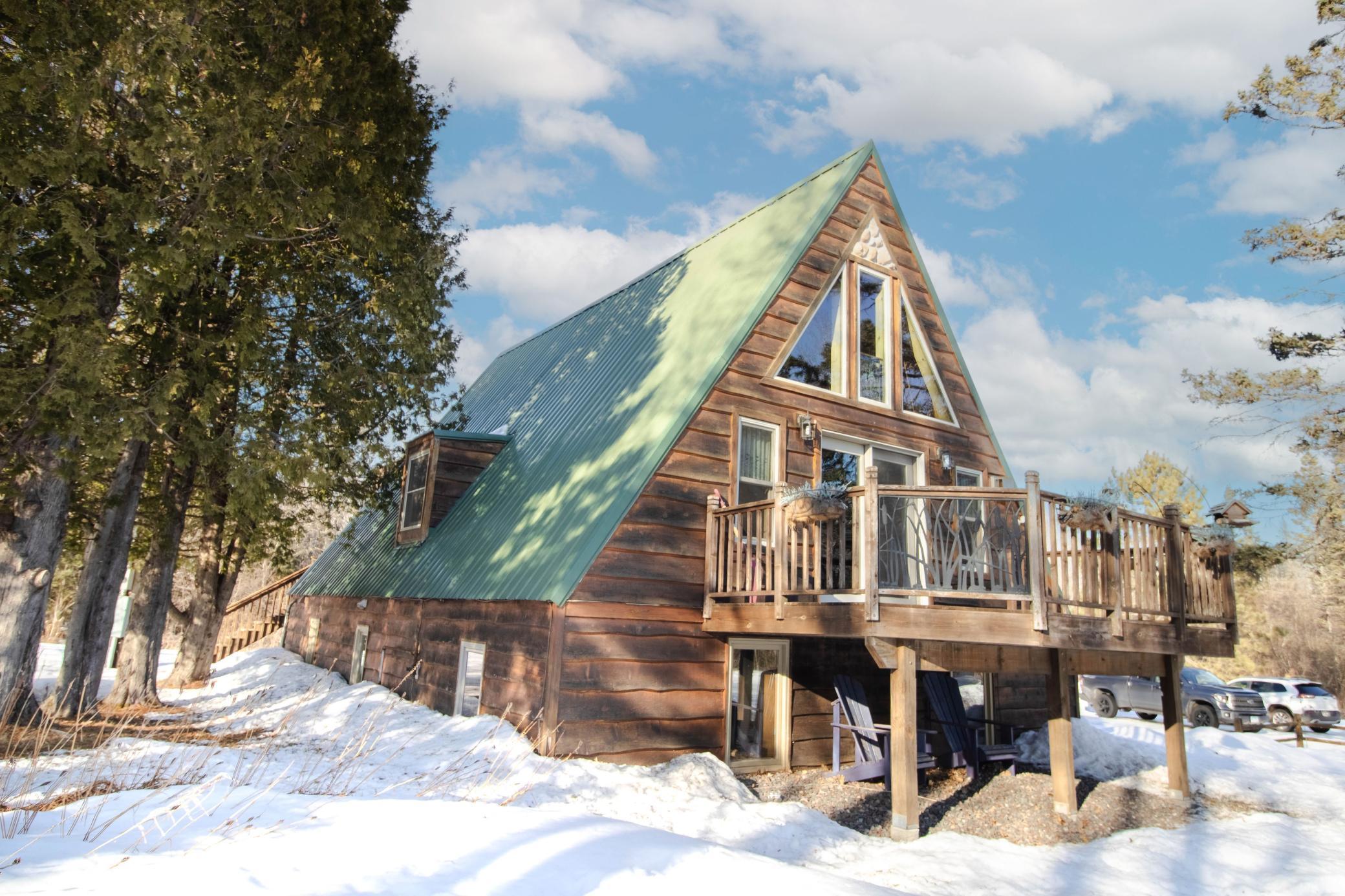 2643 Lauren Road Duluth, MN 55804 - Photo 2 of 57