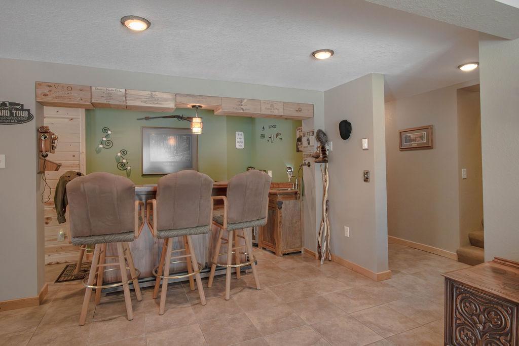 2643 Lauren Road Duluth, MN 55804 - Photo 5 of 57