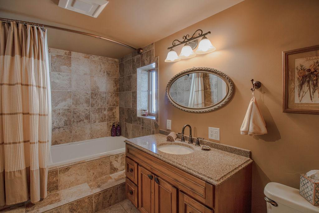 2643 Lauren Road Duluth, MN 55804 - Photo 6 of 57