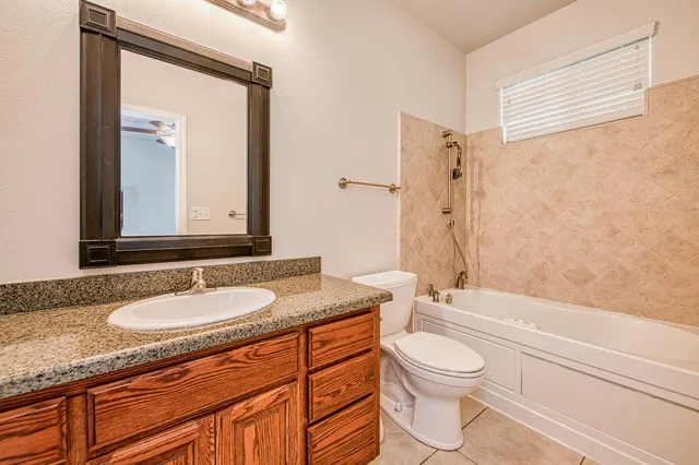 $399,000 | 1559 Poe Lane, Clovis, CA 93611