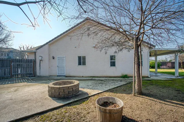 $399,000 | 1559 Poe Lane, Clovis, CA 93611