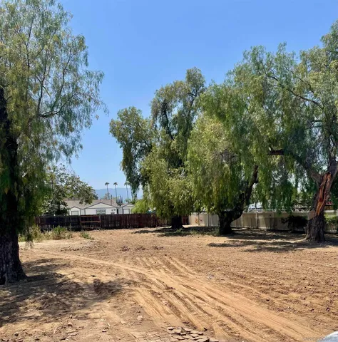 $325,000 | 13801 Magnolia Avenue, Corona, CA 92879