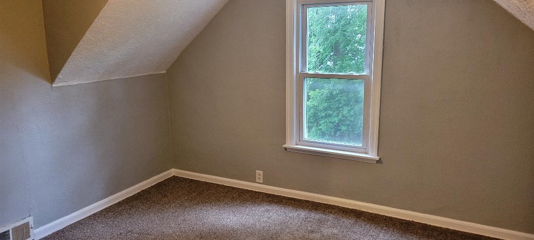 8098 Corunna Road Flint, MI 48532 - Photo 19 of 24