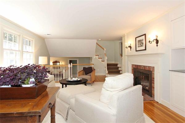 29 Old Weston Road Wayland, MA 01778 - Photo 6 of 30