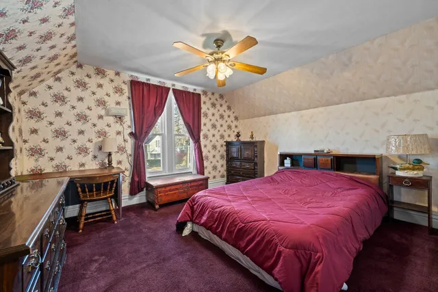 $219,900 | 644 Oak Avenue, Aurora, IL 60506