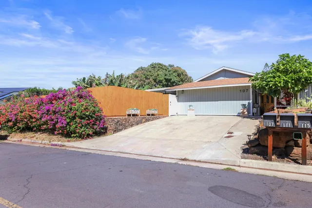 $1,200,000 | 107 Mehani Place, Kihei, HI 96753