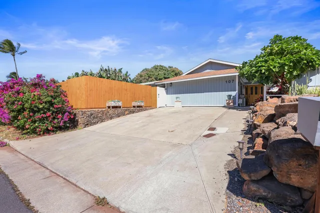 $1,200,000 | 107 Mehani Place, Kihei, HI 96753