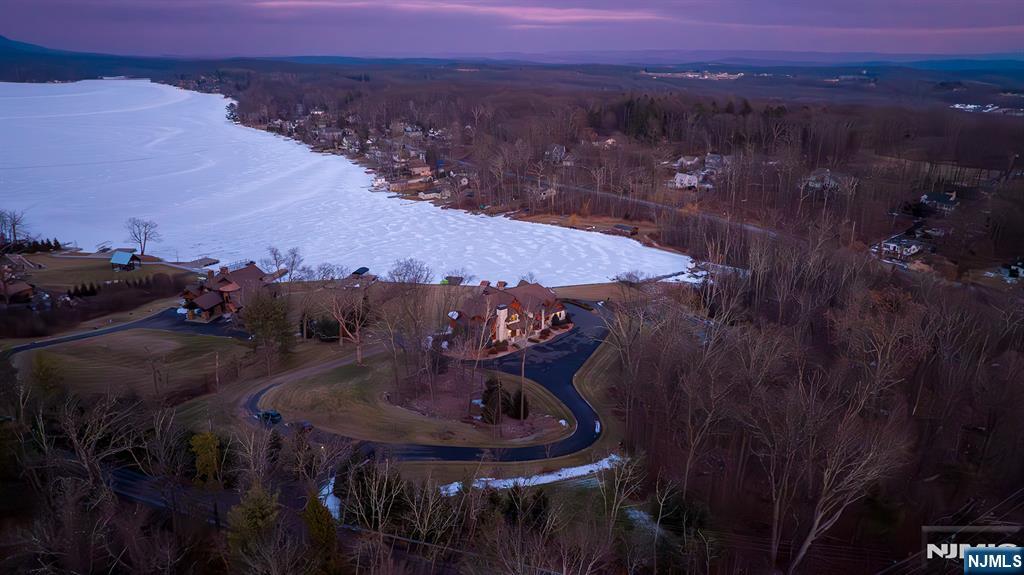 1 Lakeview Point Avenue Branchville, NJ 07826 - Photo 49 of 50 a view of a backyard of a house