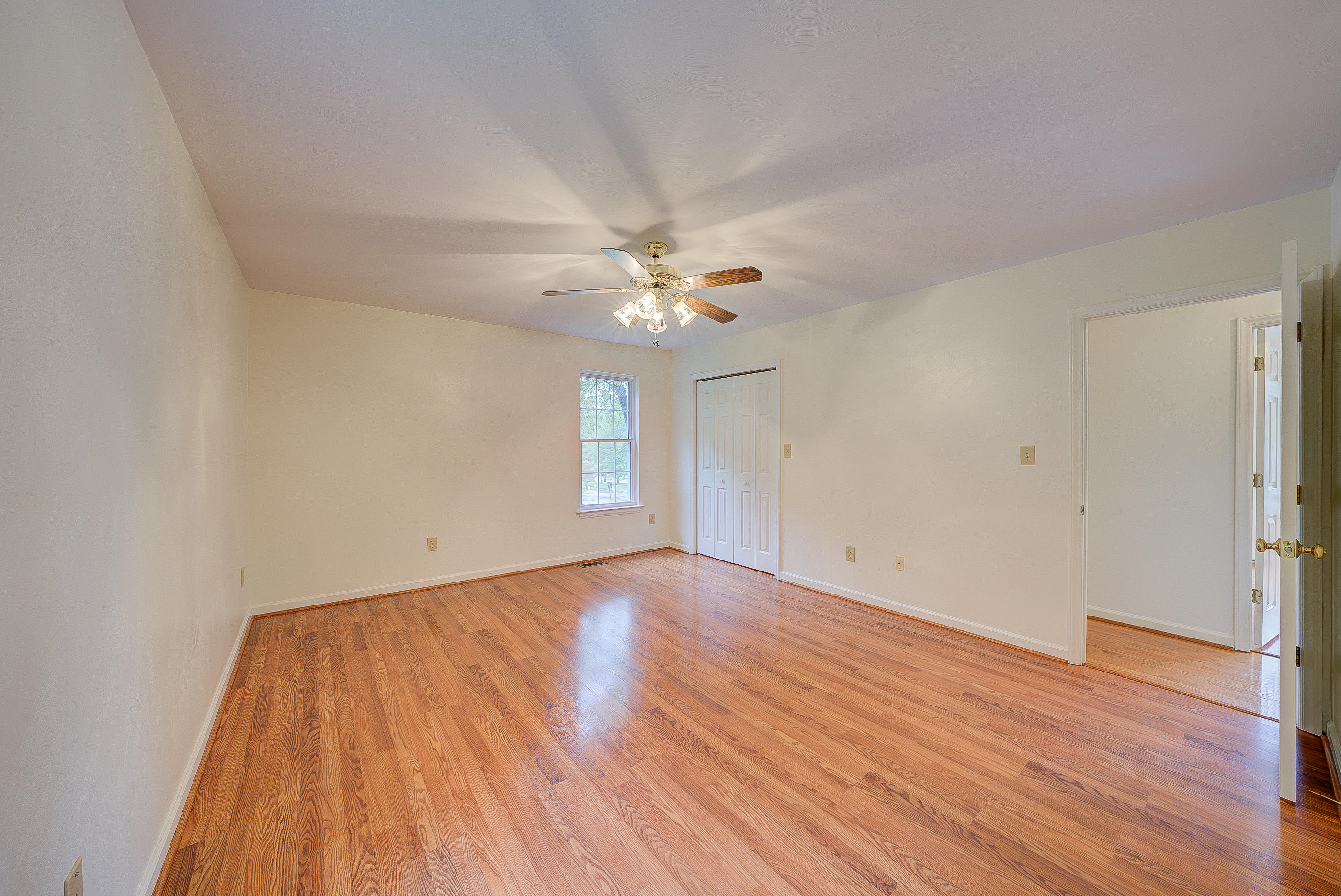 7134 Cedar Crest Road Roanoke, VA 24019 - Photo 11 of 34 23