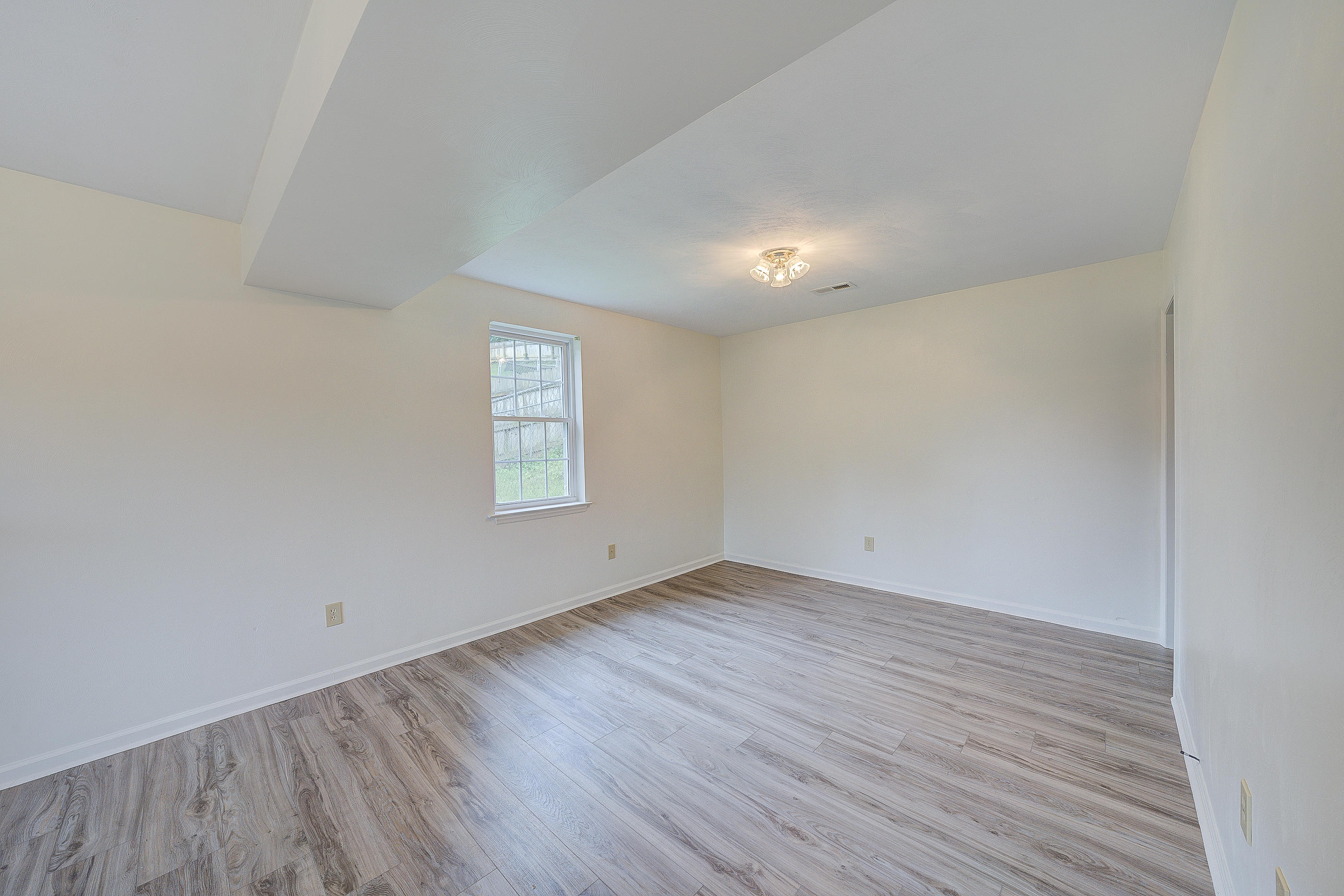 7134 Cedar Crest Road Roanoke, VA 24019 - Photo 22 of 34 47