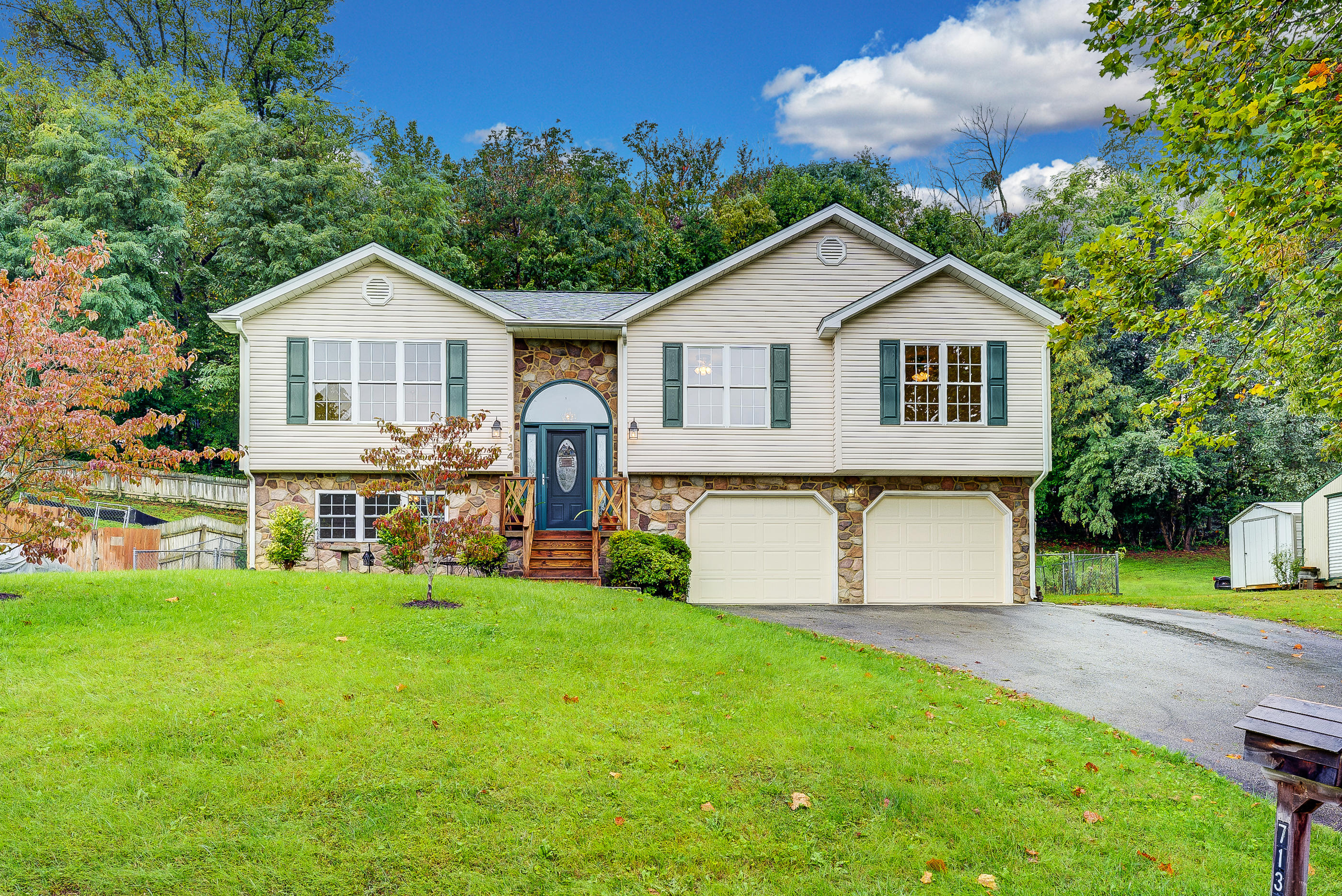 7134 Cedar Crest Road Roanoke, VA 24019 - Photo 25 of 34 55