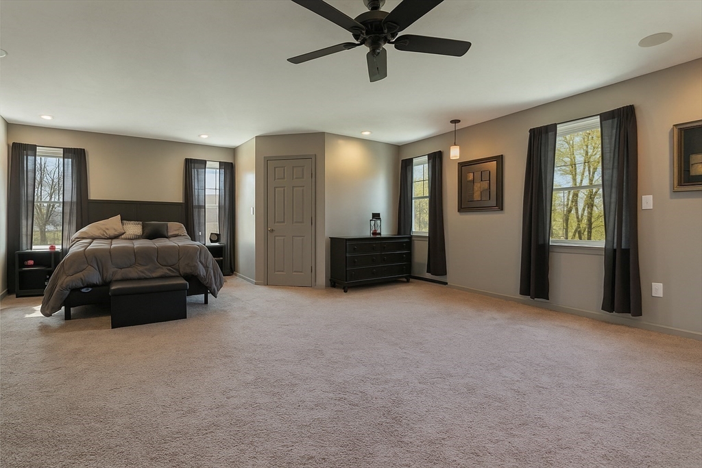 9 Raddin Street Lynn, MA 01905 - Photo 14 of 33 Gallery Image 14