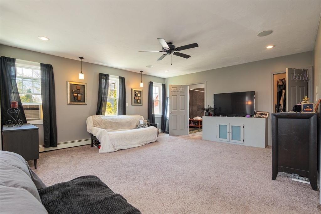 9 Raddin Street Lynn, MA 01905 - Photo 15 of 33 Gallery Image 15
