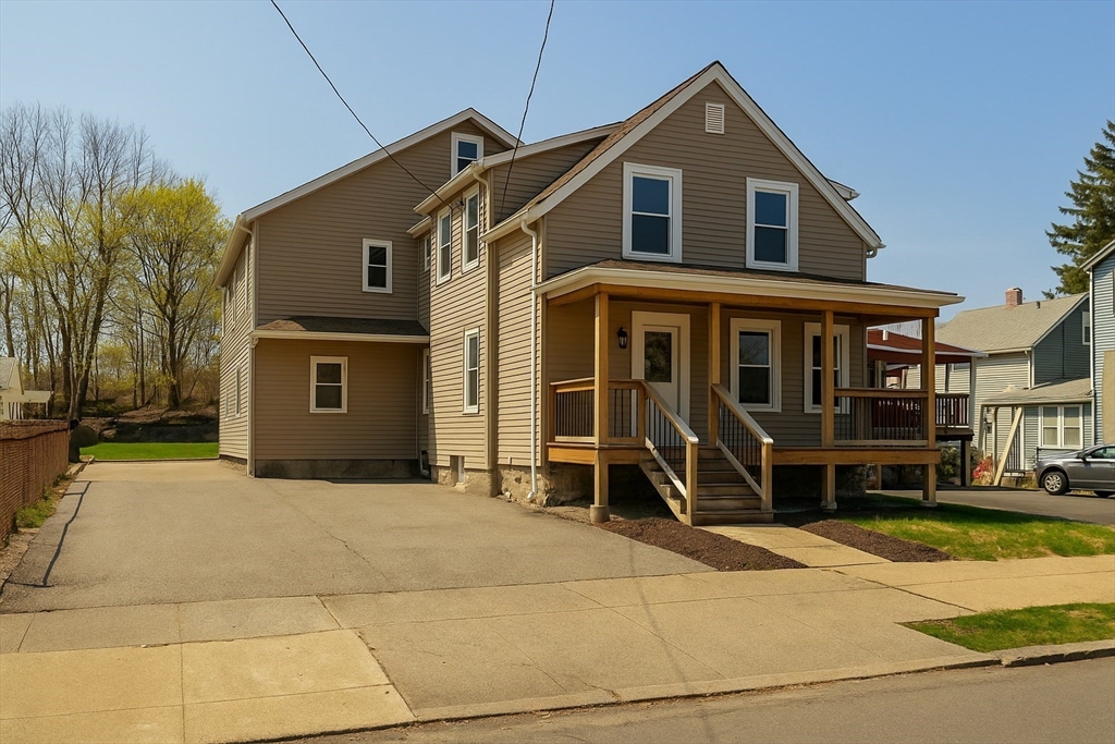 9 Raddin Street Lynn, MA 01905 - Photo 2 of 33 Gallery Image 2