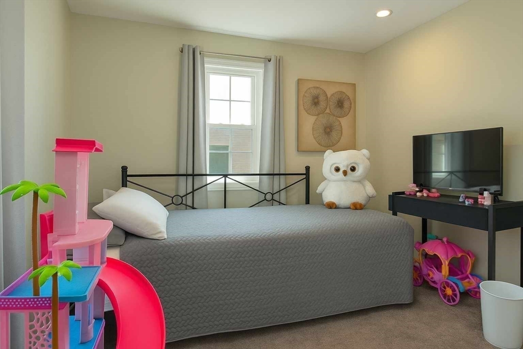 9 Raddin Street Lynn, MA 01905 - Photo 24 of 33 Gallery Image 24