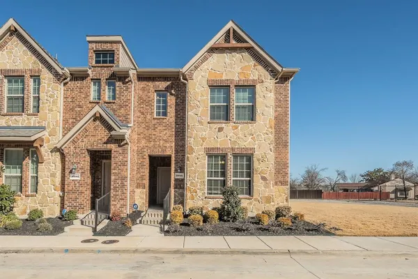 $297,000 | 2056 Juniper Pass Way, Mesquite, TX 75149
