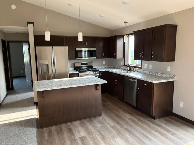 $285,900 | 930 2 1/2 Avenue Southwest, Rice, MN 56367