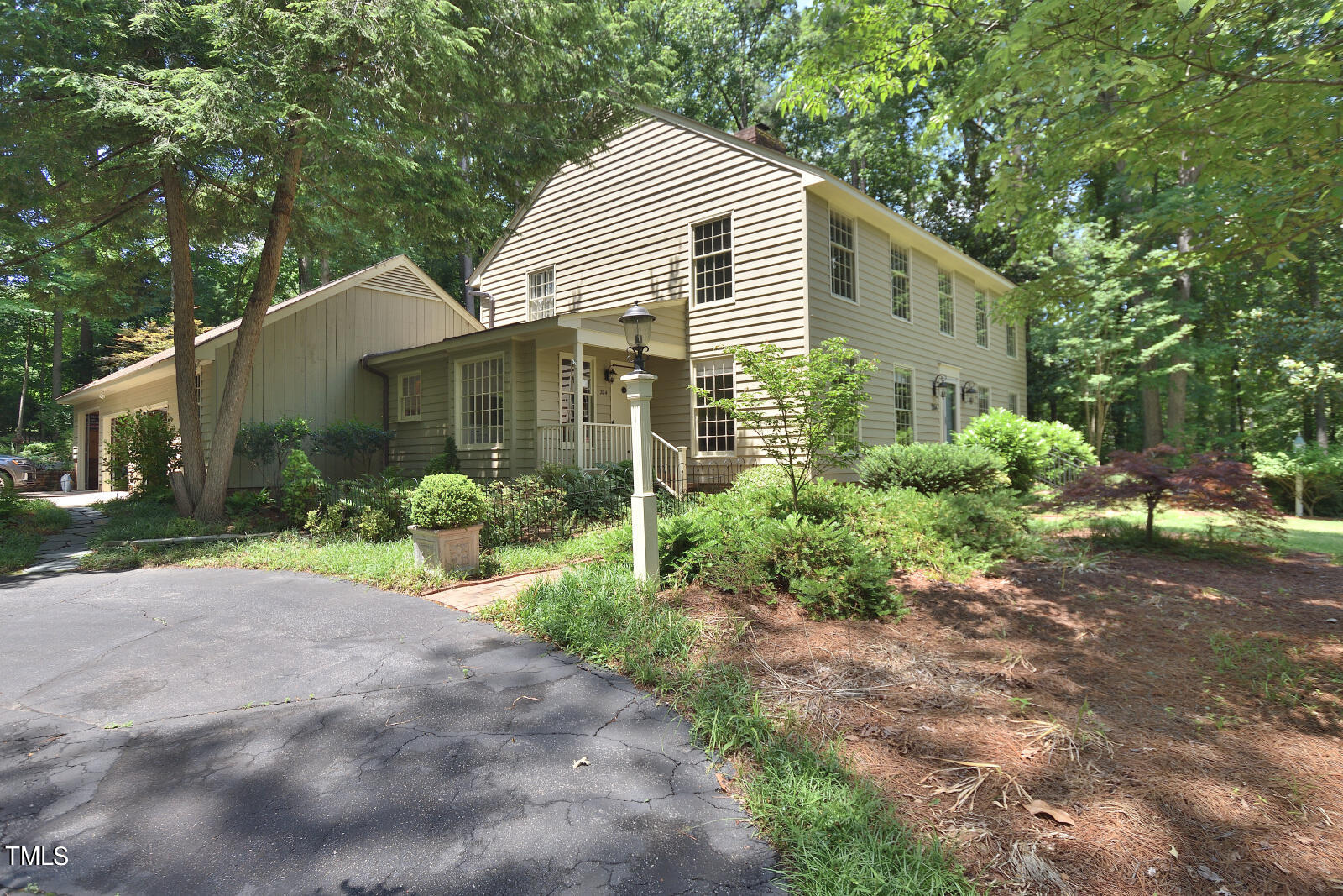 204 Candlewood Road Rocky Mount, NC 27804 - Photo 4 of 46 DSC_0467_2338