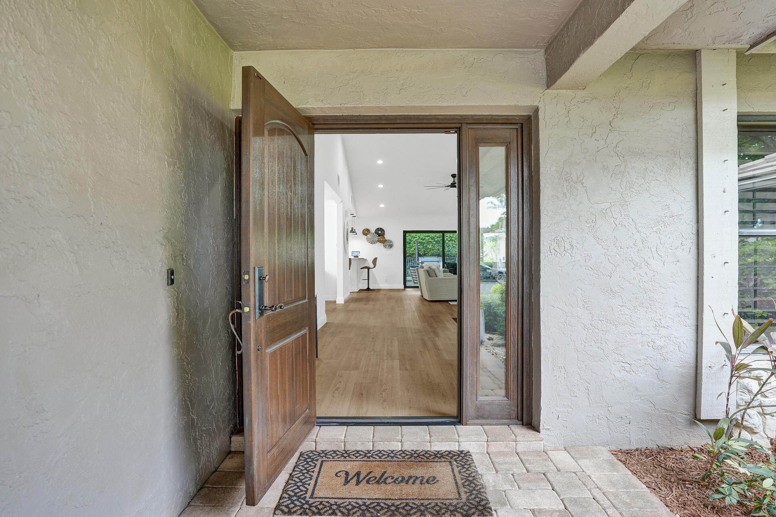 2413 Northwest 40th Circle Boca Raton, FL 33431 - Photo 5 of 66 Light and Bright