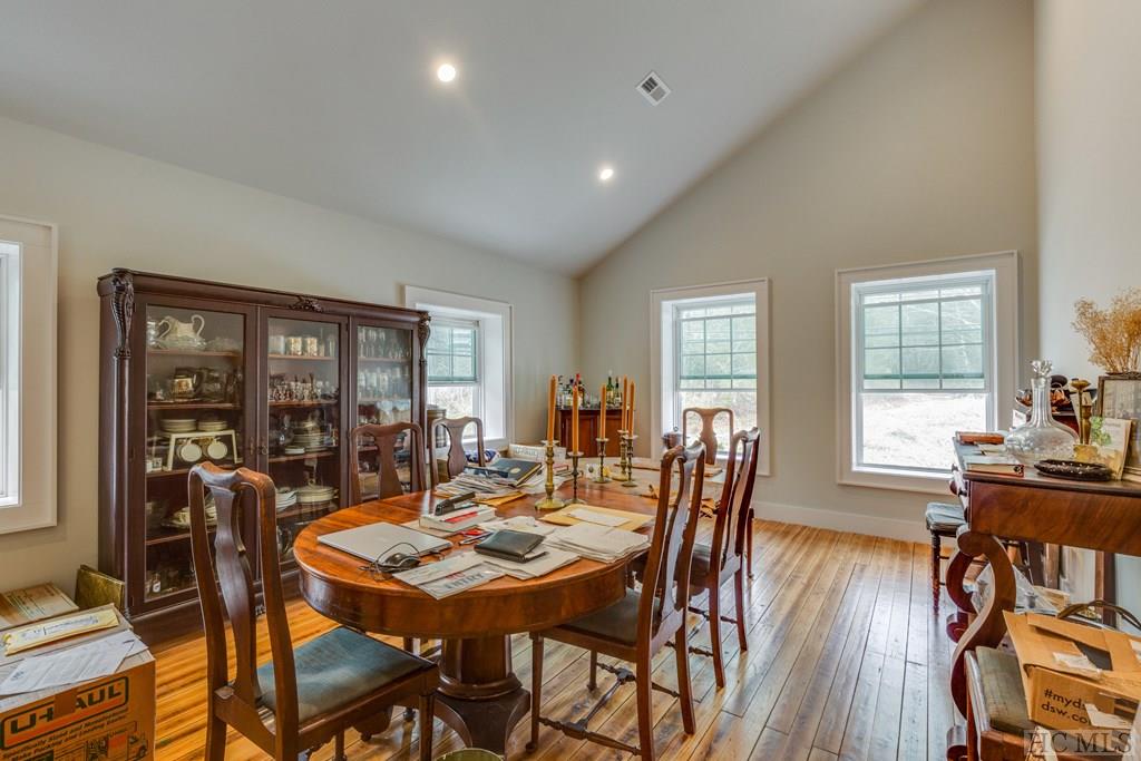 782 Dillard Road Highlands, NC 28741 - Photo 27 of 42 Gallery Image 27