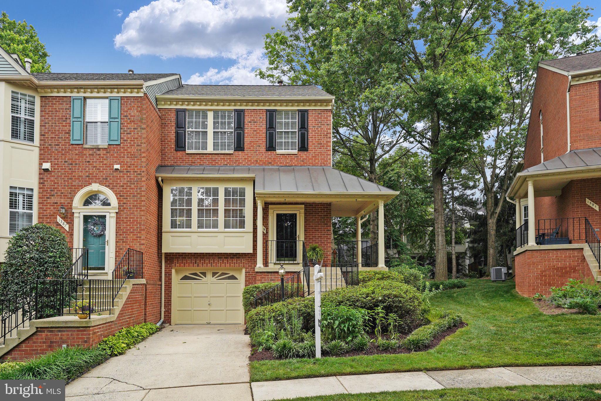 1389 Park Garden Lane, Reston, VA 20194 Compass