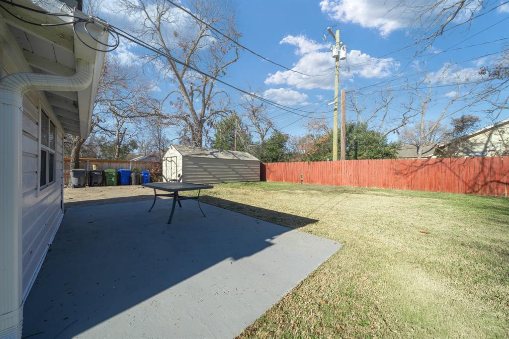 3119 Trice Avenue Waco, TX 76707 - Photo 14 of 40 a view of outdoor space with seating