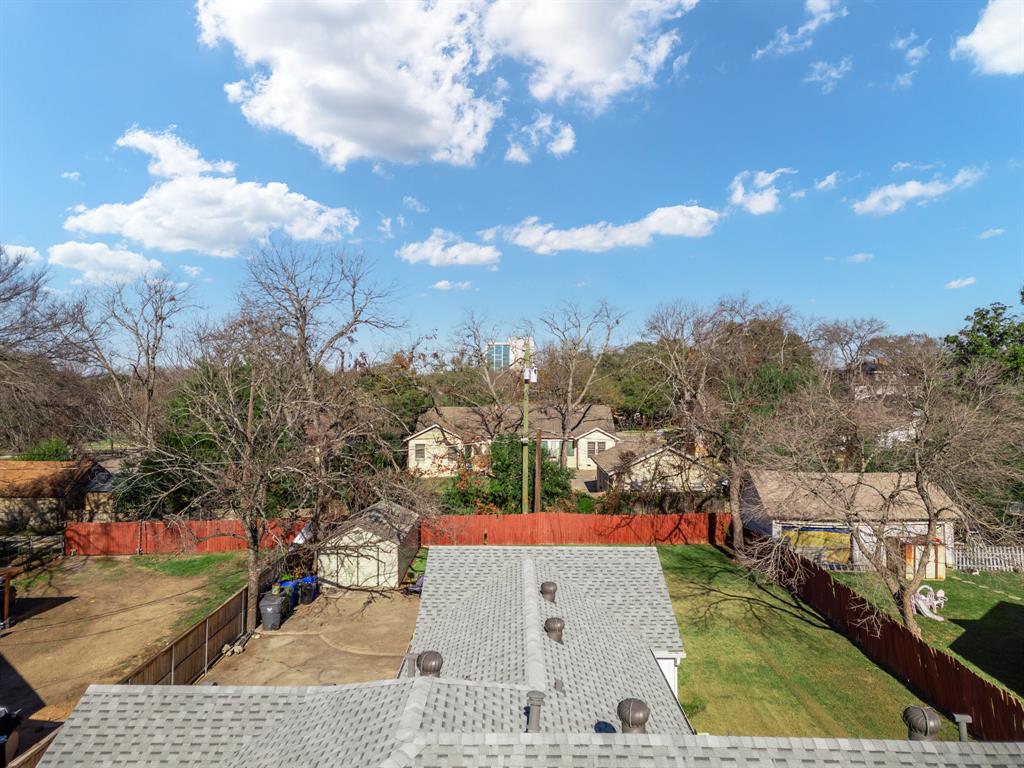 3119 Trice Avenue Waco, TX 76707 - Photo 7 of 40 a view of a city
