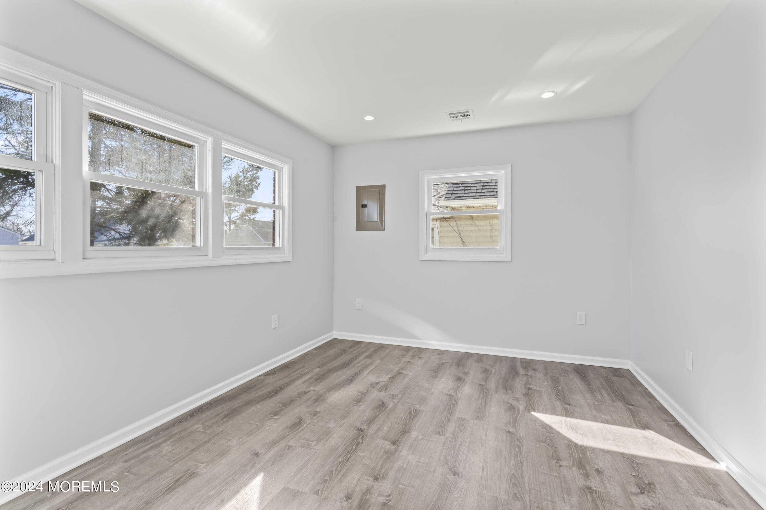 104 George Road Toms River, NJ 08753 - Photo 9 of 28 photos_high_resolution_HOM02356