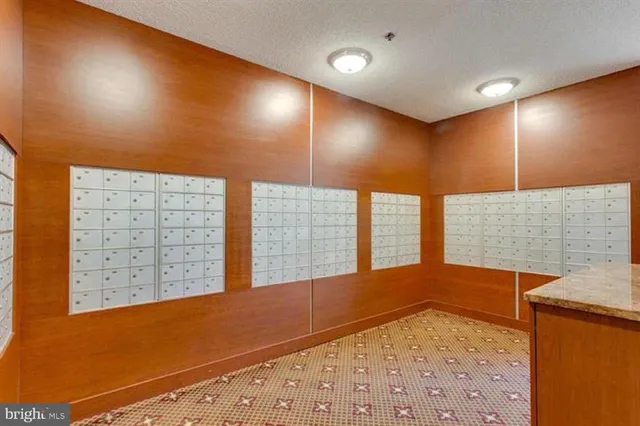 $449,500 | 3713 South George Mason Drive, Unit 1506, Falls Church, VA 22041