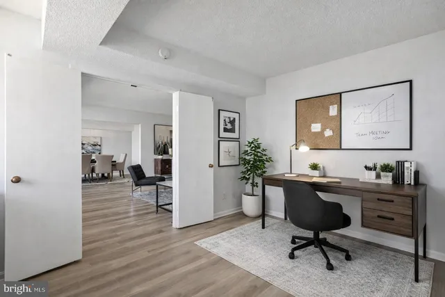 $449,500 | 3713 South George Mason Drive, Unit 1506, Falls Church, VA 22041