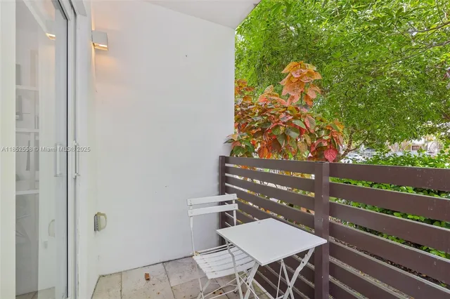 a picture of a refrigerator