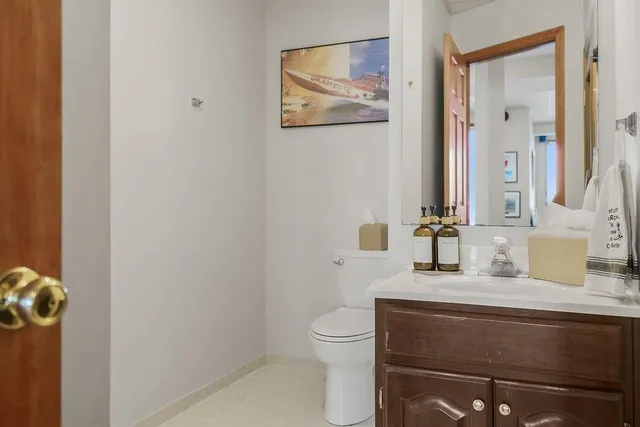 $489,990 | 521 Southeast Asheville Drive, Lee's Summit, MO 64063